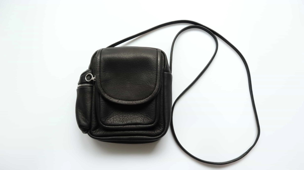 Aeta  アエタ　SHOULDER POUCH　ショルダーポーチ